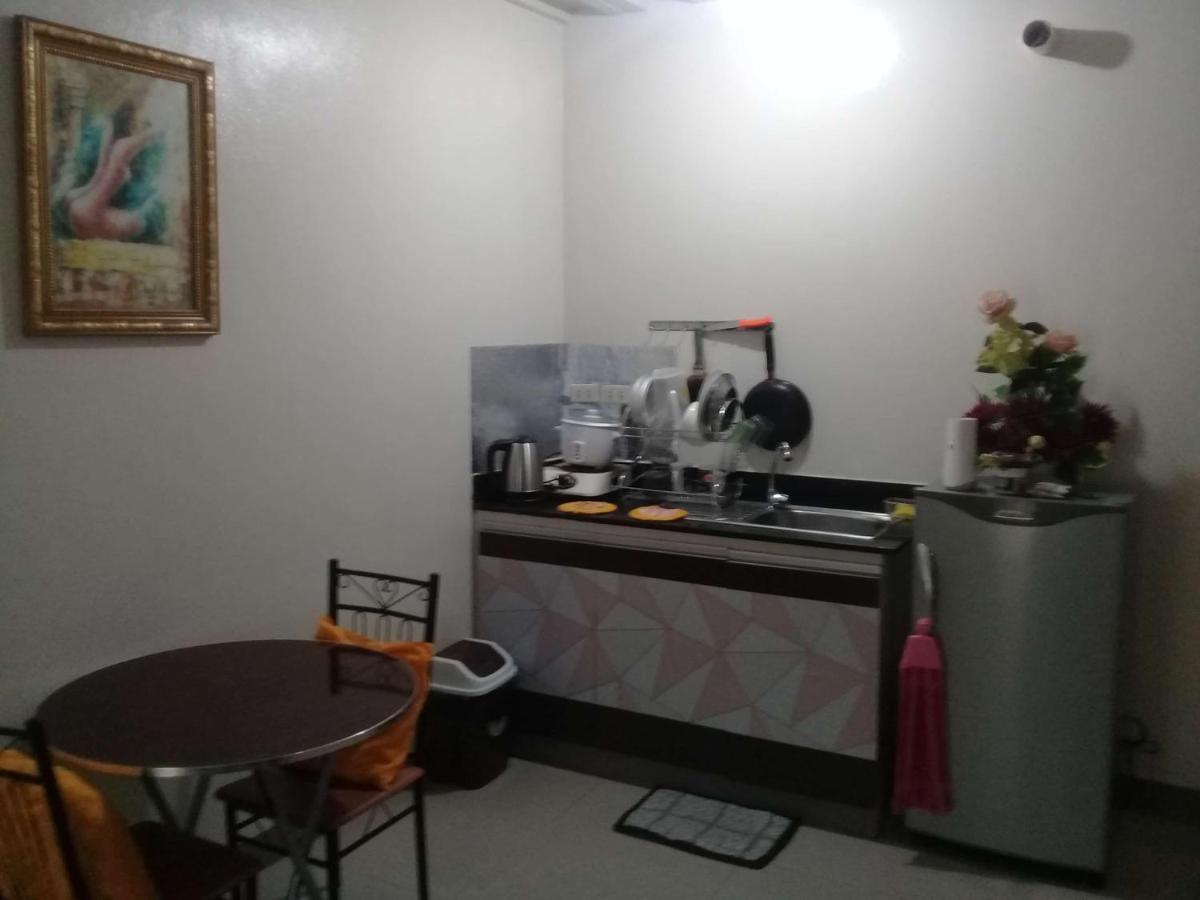 Emmanuel'S Service Apartment Near The Airport Manila Luaran gambar